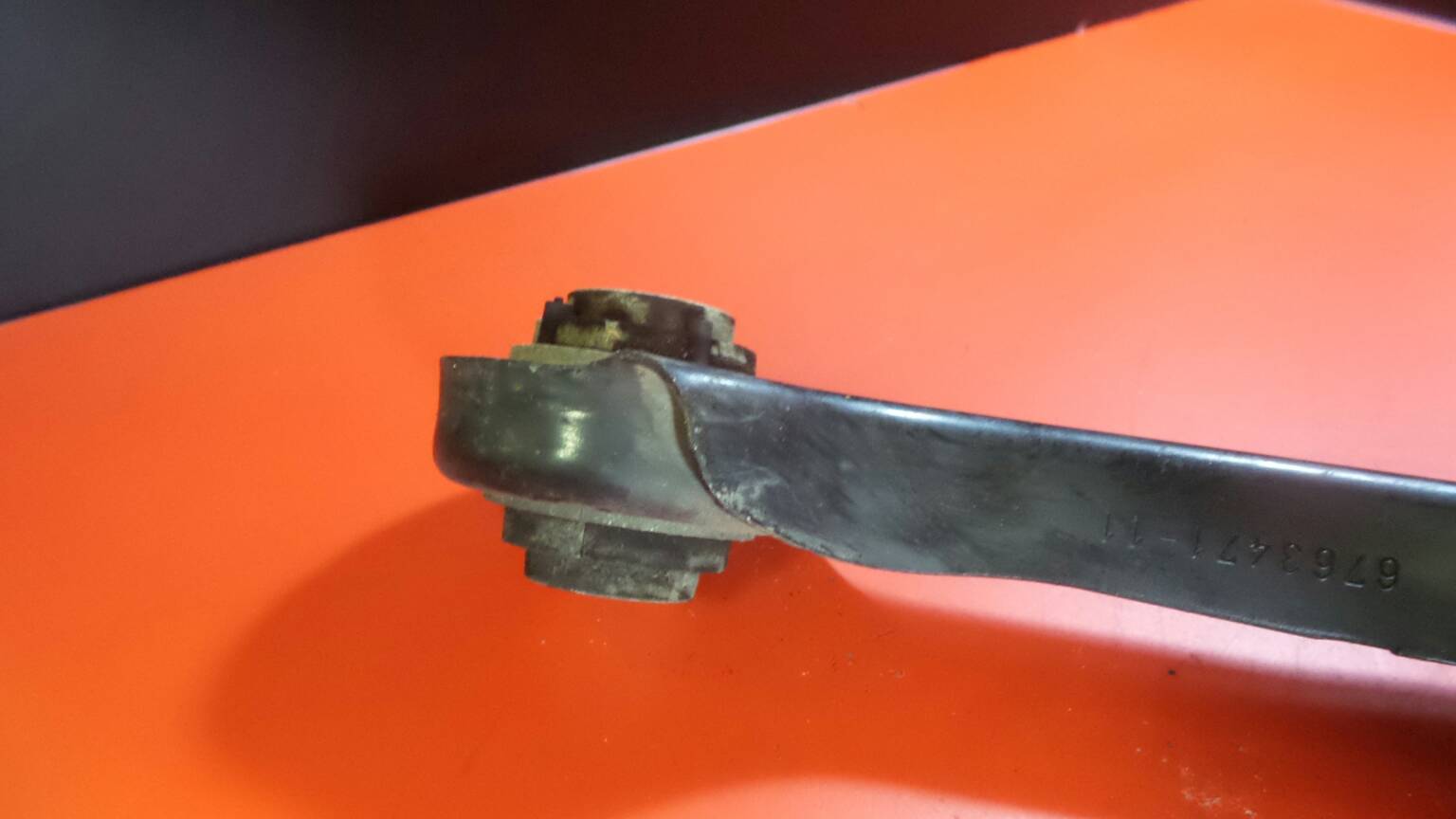Brazo suspensión trasero derecho BMW 1 (E81) Imagem-2