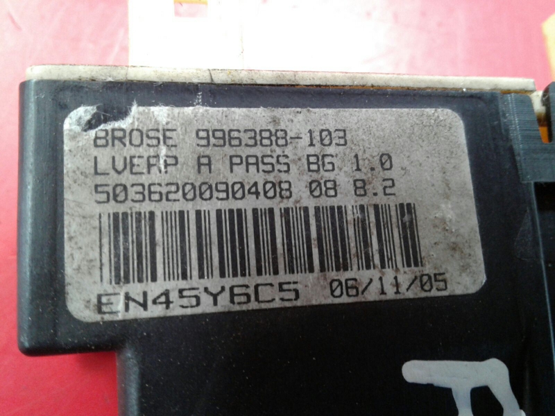 Moteur lève-vitre avant Droite CITROËN C4 I (LC_) Imagem-1