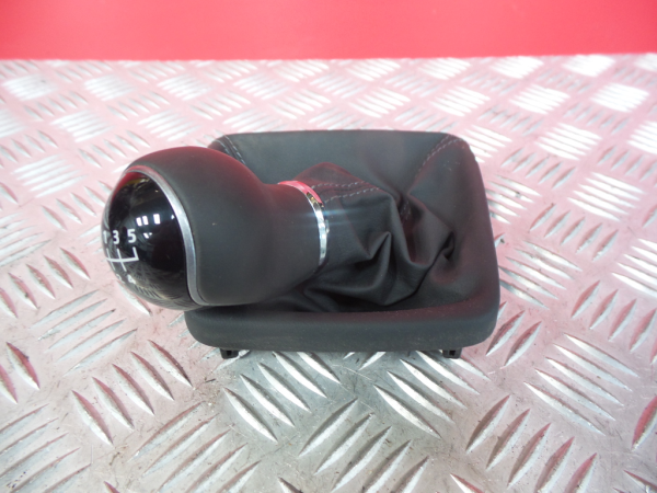 Gear lever shifter / knob  SEAT Ibiza IV (6J5, 6P1)