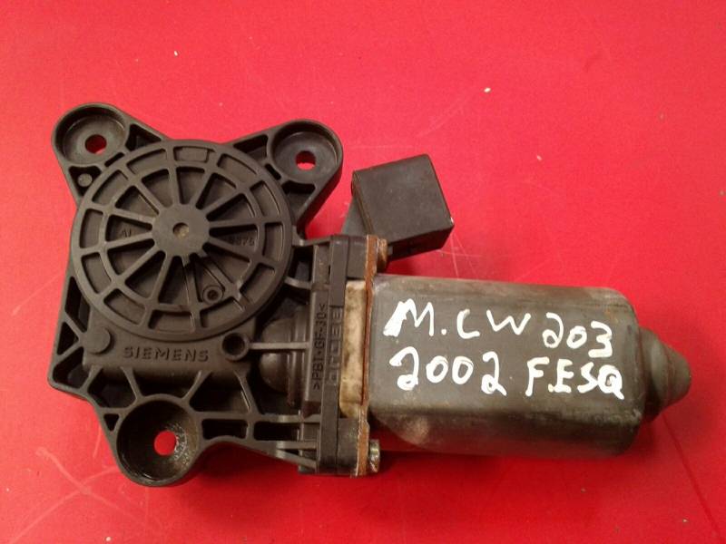 Front Left Window Motor MERCEDES-BENZ Classe C (W203)