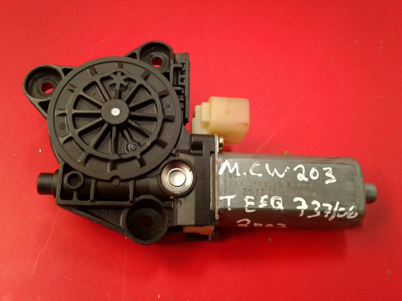 Left Rear  Door Window Regulator Motor MERCEDES-BENZ Classe C (W203)
