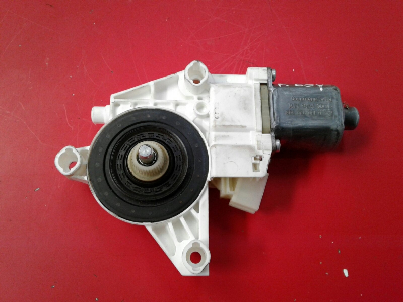 Moteur lève-vitre avant gauche MERCEDES-BENZ Classe C (W204) Imagem-2