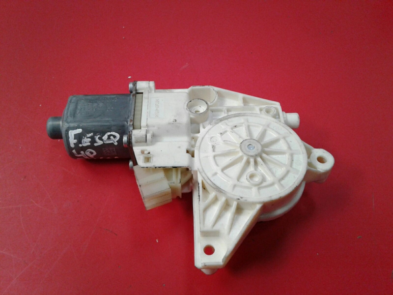 Fensterhebermotor vorne links MERCEDES-BENZ Classe C (W204)