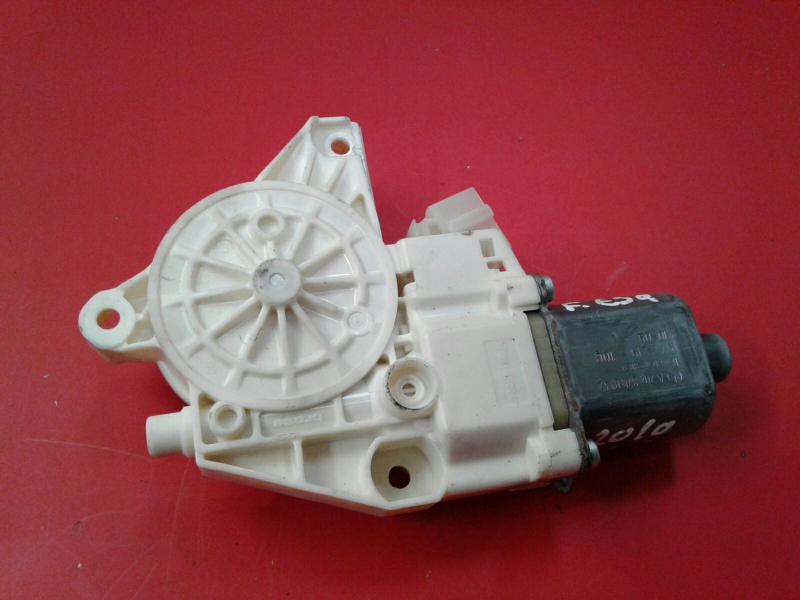 Front Left Window Motor MERCEDES-BENZ Classe C (W204)