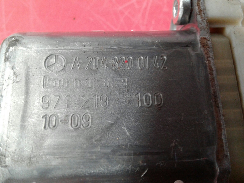 Front Left Window Motor MERCEDES-BENZ Classe C (W204) Imagem-1