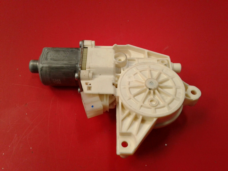 Left Rear  Door Window Regulator Motor MERCEDES-BENZ Classe C (W204)