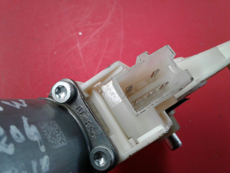 Motor de Elevalunas Trasero Izquierdo MERCEDES-BENZ Classe C (W204) Imagem-3