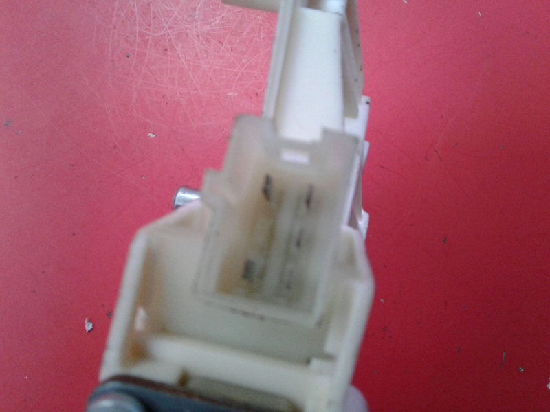 Fensterhebermotor vorne rechts MERCEDES-BENZ Classe C (W204) Imagem-3