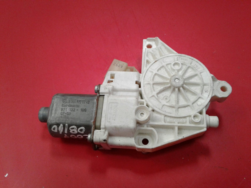 Fensterhebermotor vorne rechts MERCEDES-BENZ Classe C (W204)