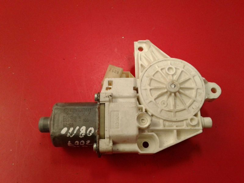 Moteur lève-vitre arrière Droite MERCEDES-BENZ Classe C (W204)