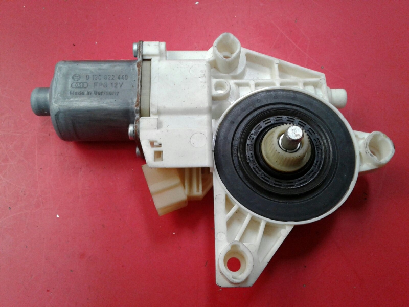 Motor Elevalunas Delantero Derecho MERCEDES-BENZ Classe C (W204) Imagem-2