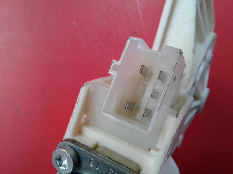 Front Right Door Window Regulator Motor MERCEDES-BENZ Classe C (W204) Imagem-3