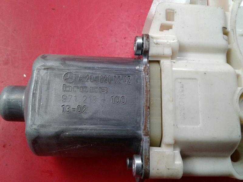 Front Right Door Window Regulator Motor MERCEDES-BENZ Classe C (W204) Imagem-2