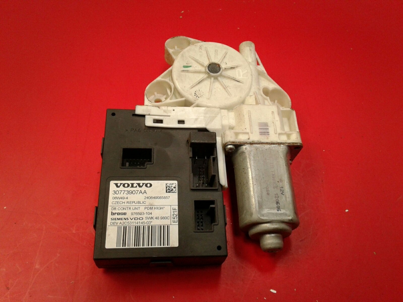 Motor Elevalunas Delantero Derecho VOLVO V50 (MW)