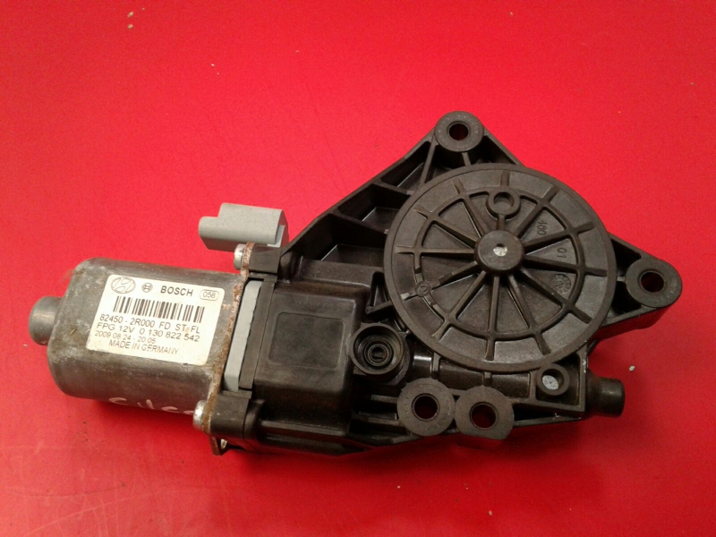 Moteur lève-vitre avant gauche HYUNDAI i30 (FD)
