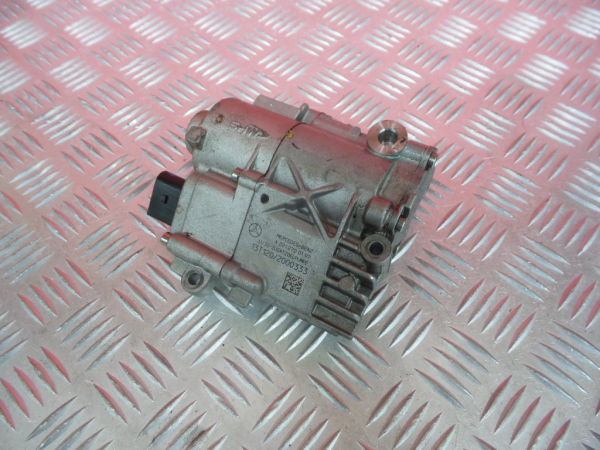 Bomba de aceite MERCEDES-BENZ Classe C (W204) Imagem-4