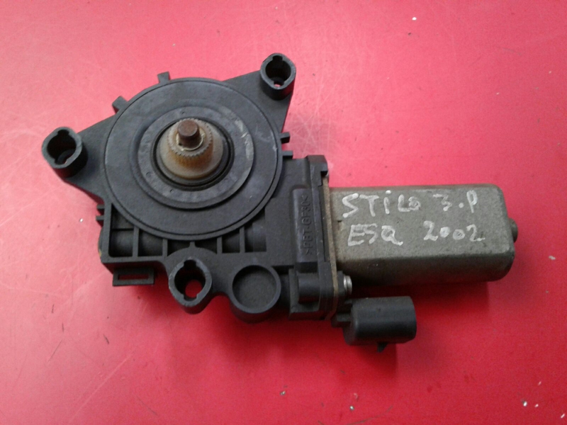 Motore alzacristallo anteriore sinistro FIAT Stilo (192_) Imagem-2