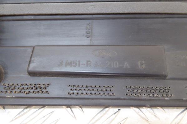 Spoiler portellone FORD Focus C-Max (DM2) Imagem-6