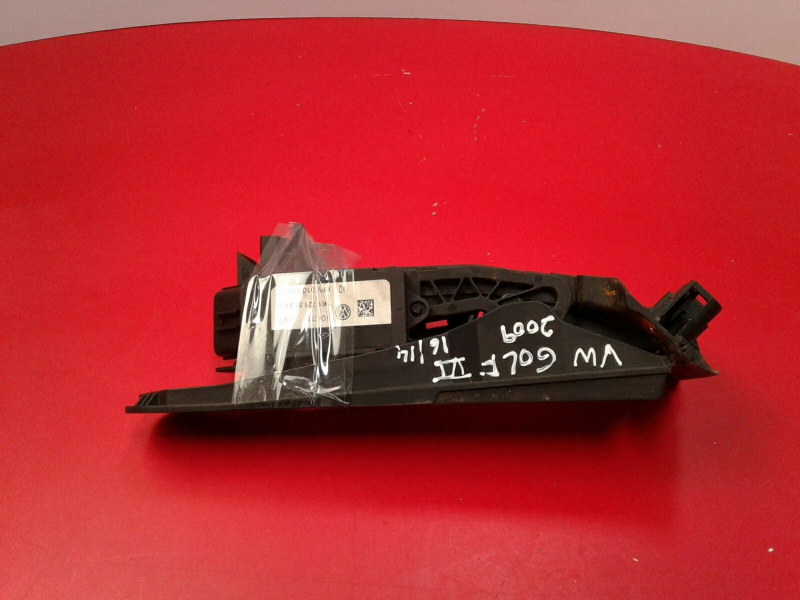 Pedal do acelerador VOLKSWAGEN Golf VI (5K1)
