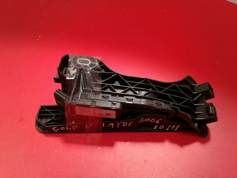 Pedal do acelerador VOLKSWAGEN Golf V (1K1)