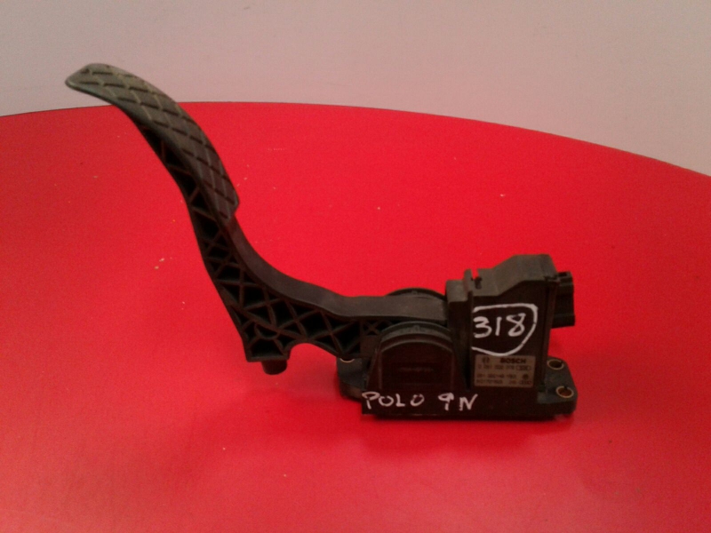 Pedal do acelerador VOLKSWAGEN Polo (9N)