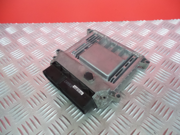 Engine control unit / ECU HYUNDAI i30 (FD) Imagem-1