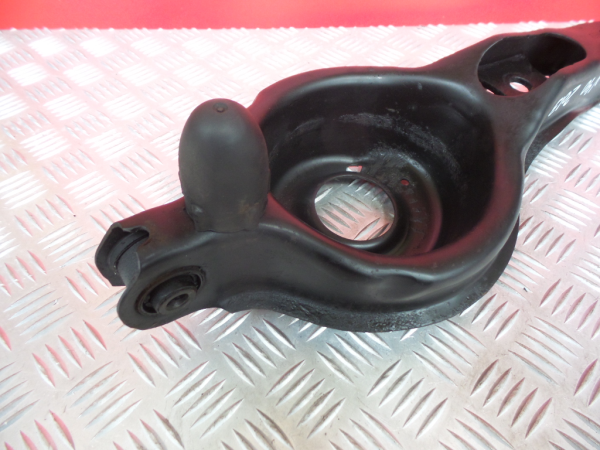 Bras de suspension arrière gauche VOLVO V40 Hatchback Imagem-1