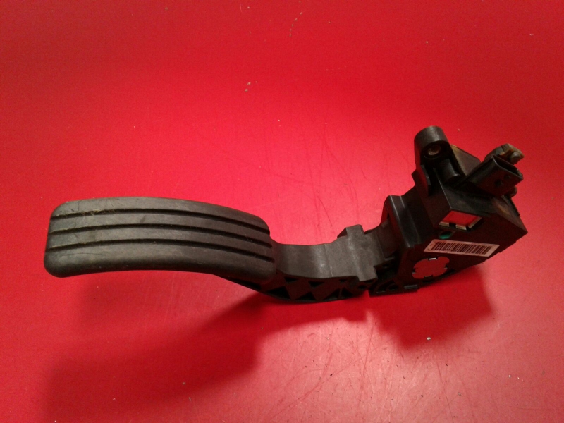 Pedal do acelerador RENAULT Megane III (BZ0_)