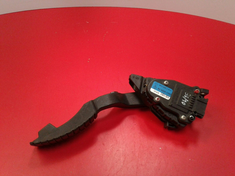 Pedal do acelerador RENAULT Laguna II (BG0/1_)