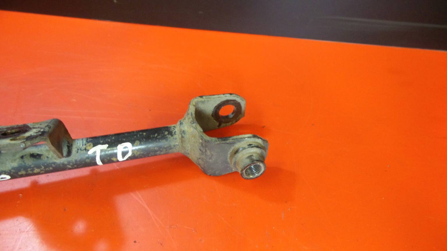 Bras de suspension arrière Droite HONDA Accord VII Sedan (CL_, CN_) Imagem-1