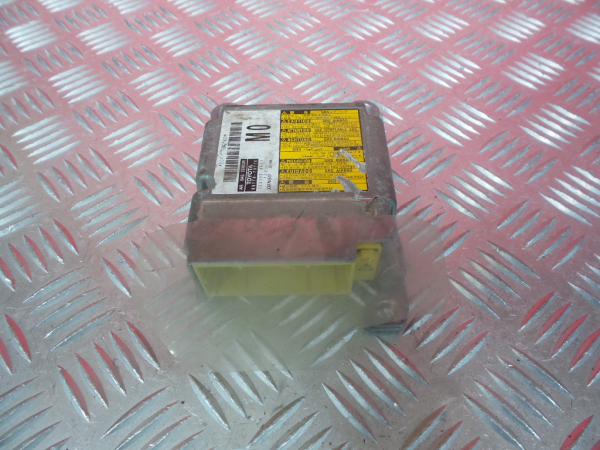 Calculateur  airbag LEXUS CT (ZWA10_) Imagem-1