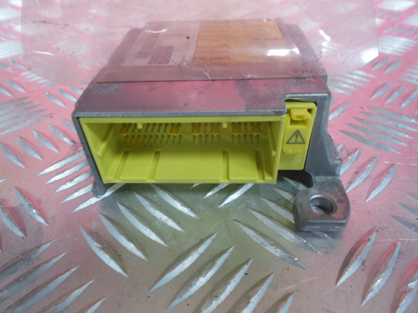 Calculateur  airbag LEXUS CT (ZWA10_) Imagem-3