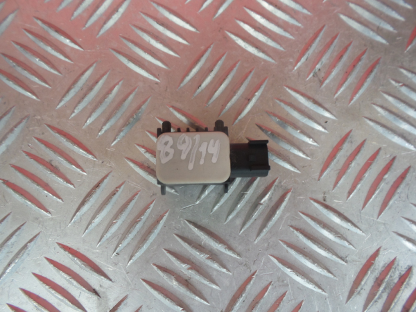 Sensor de impacto FORD Focus C-Max (DM2)