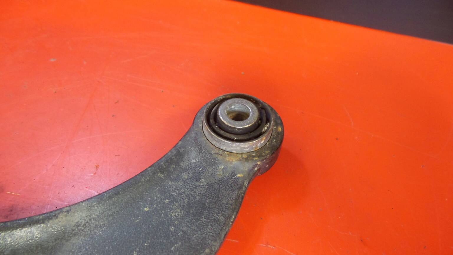 Braccio di sospensione posteriore destro VOLVO V50 (MW) Imagem-1