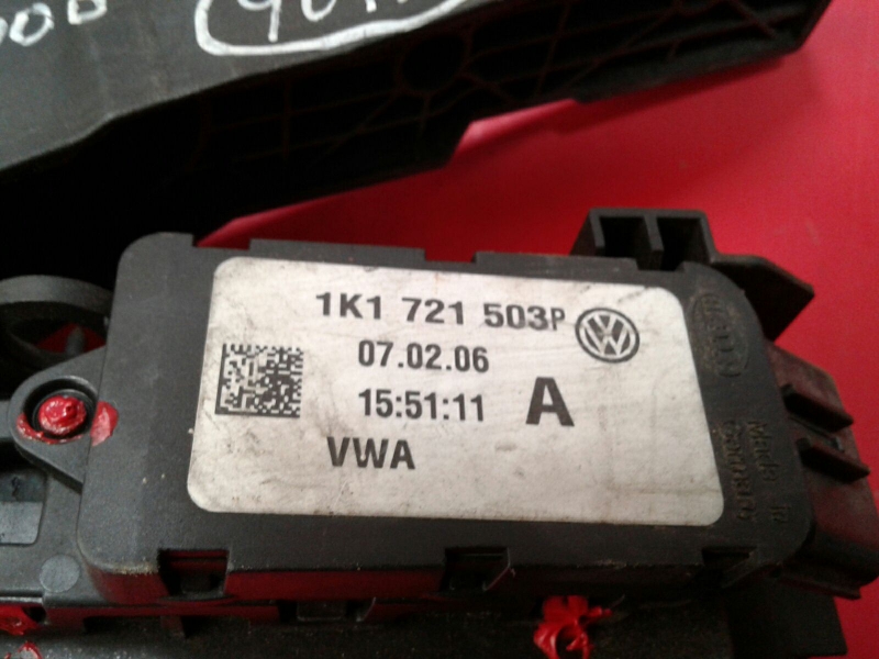 Accelerator Pedal SEAT Leon (1M1) Imagem-1