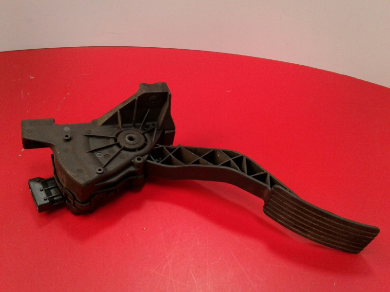 Pédale d'accélérateur MITSUBISHI Colt VI (Z3_A, Z2_A)