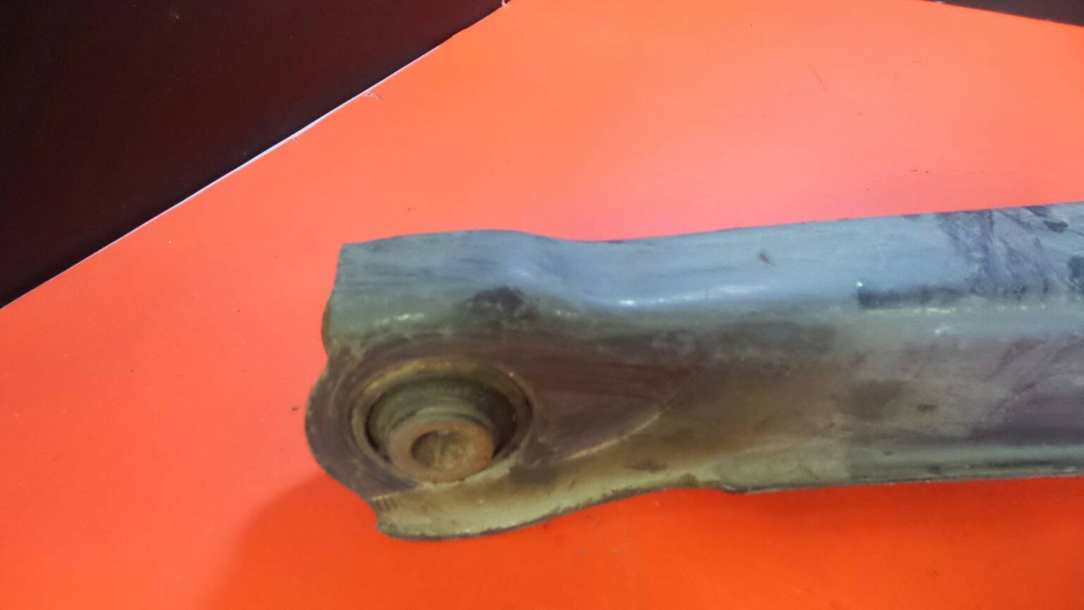 Bras de suspension arrière Droite MITSUBISHI Space Star Combi (DG_A) Imagem-2