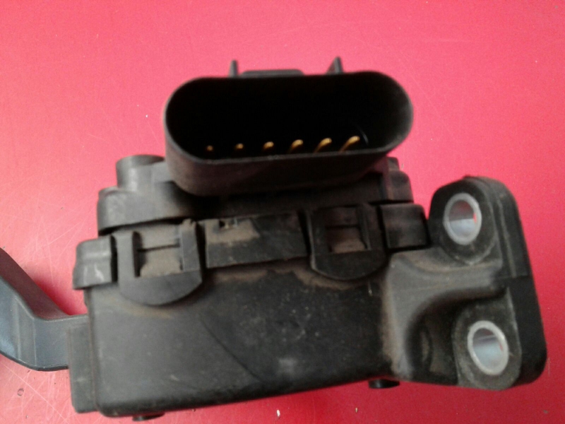 Pedal do acelerador FORD Fiesta V (JH_, JD_) Imagem-1