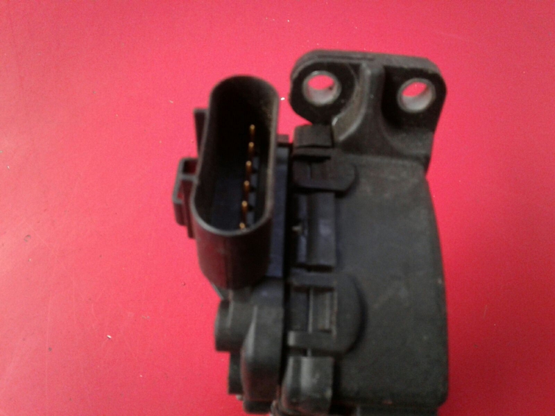 Pedal do acelerador FORD Fiesta V (JH_, JD_) Imagem-2