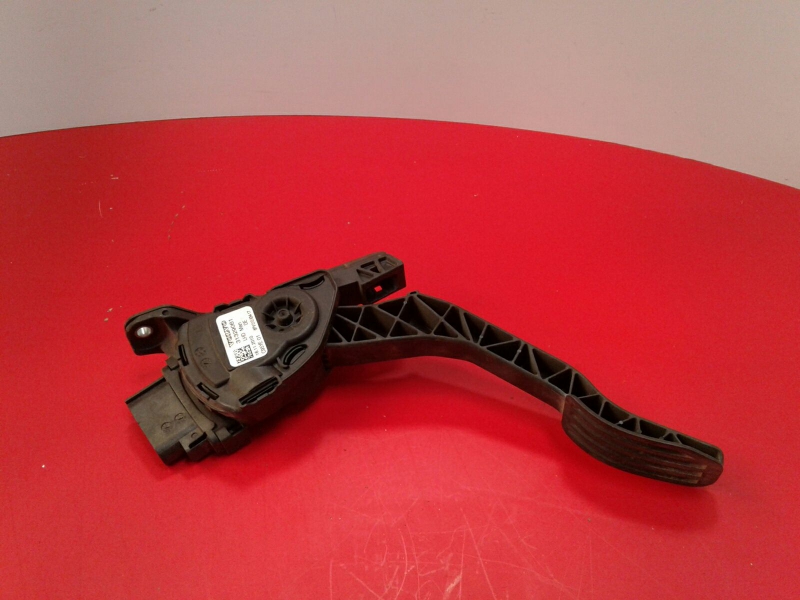 Accelerator Pedal VOLVO S60 I (384)