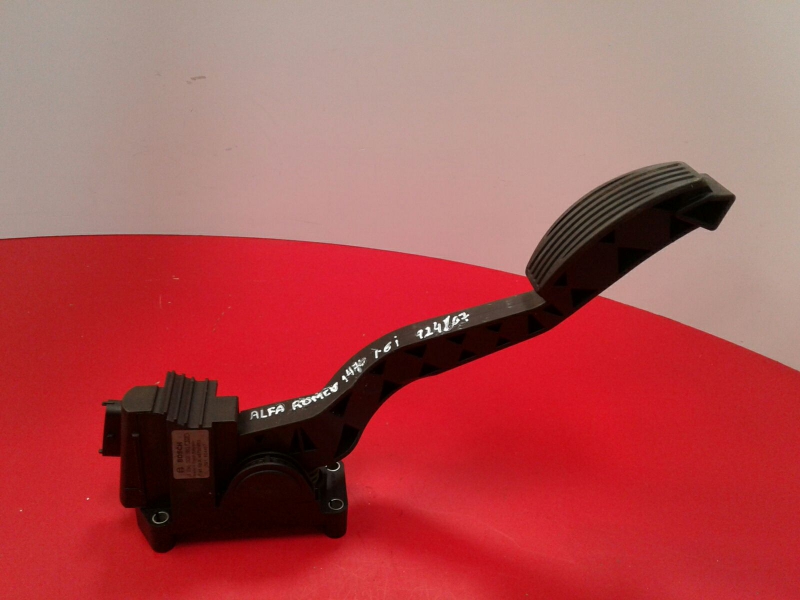 Accelerator Pedal ALFA ROMEO 147 (937_)