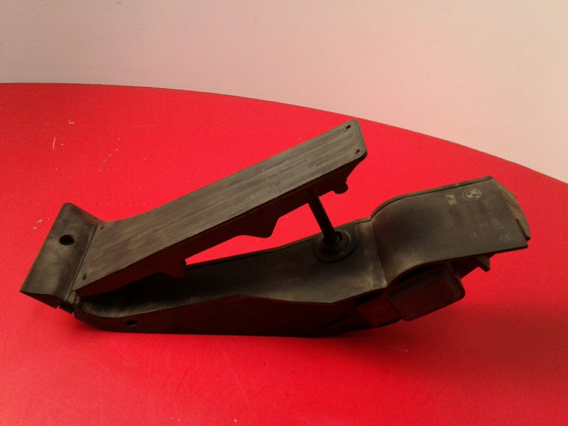 Pedal acelerador BMW 1 (E87)