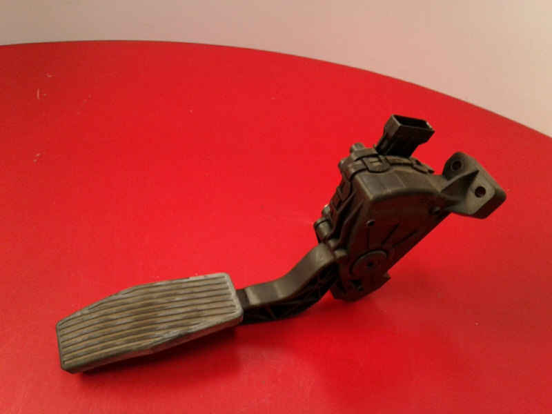 Accelerator Pedal SAAB 9-3 Sedan (YS3F) Imagem-3
