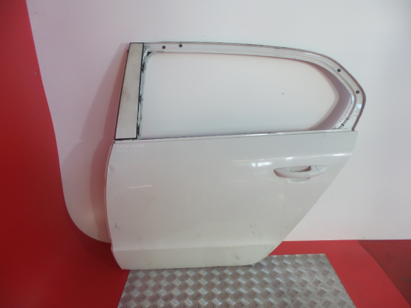 Porta trás esquerda SKODA Superb II Hatchback (3T4)