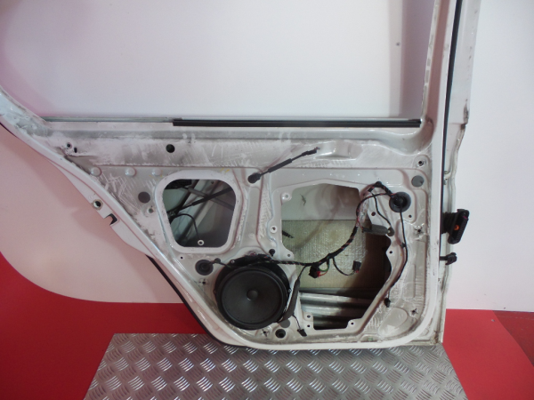 Porta trás esquerda SKODA Superb II Hatchback (3T4) Imagem-3