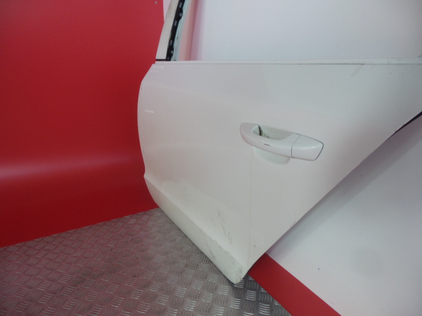 Porta trás esquerda SKODA Superb II Hatchback (3T4) Imagem-2