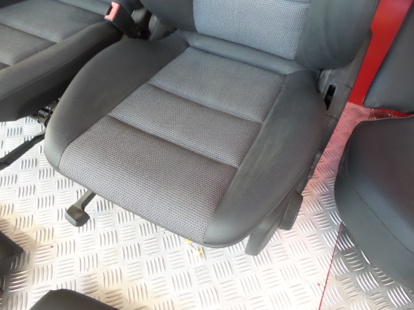 Juego Asientos MERCEDES-BENZ Classe C (W204) Imagem-2
