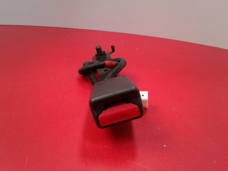 Prétensionneur de ceinture avant Droite HONDA Civic VIII Hatchback (FN_, FK_) Imagem-1