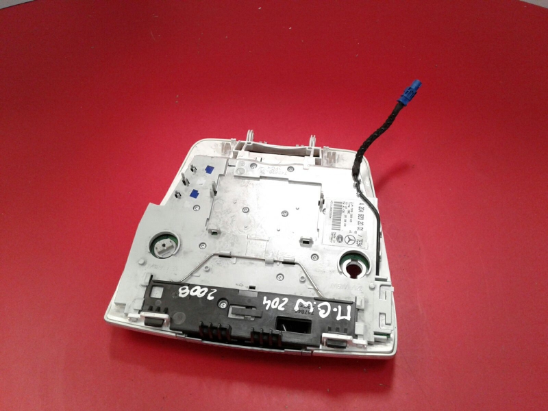 Plafoniera anteriore MERCEDES-BENZ Classe C (W204) Imagem-2