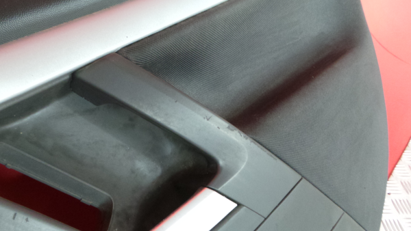 Right front door panel OPEL Vectra C Caravan Imagem-3
